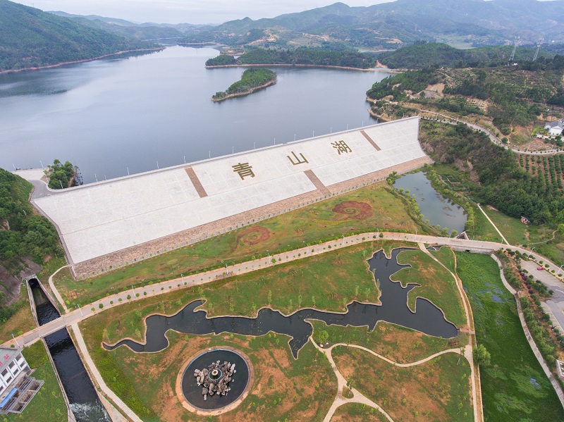 612c33493ecb0.jpg 楚雄州青山嘴水库1.jpg